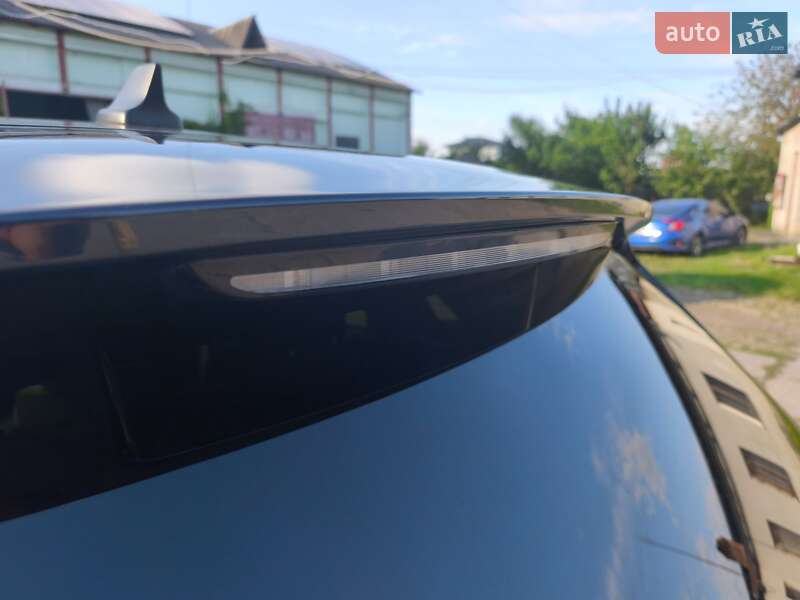 Позашляховик / Кросовер Ford Escape 2021 в Стрию