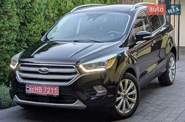 Внедорожник / Кроссовер Ford Escape 2017 в Дубно
