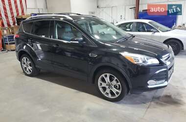Внедорожник / Кроссовер Ford Escape 2015 в 