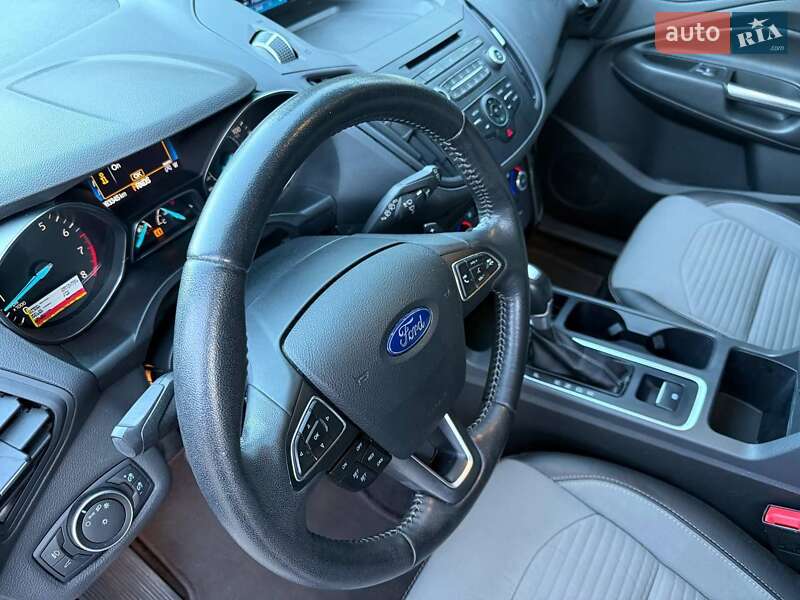 Внедорожник / Кроссовер Ford Escape 2017 в Ровно фото 12 Внедорожник / Кроссовер Ford Escape 2017 в Ровно