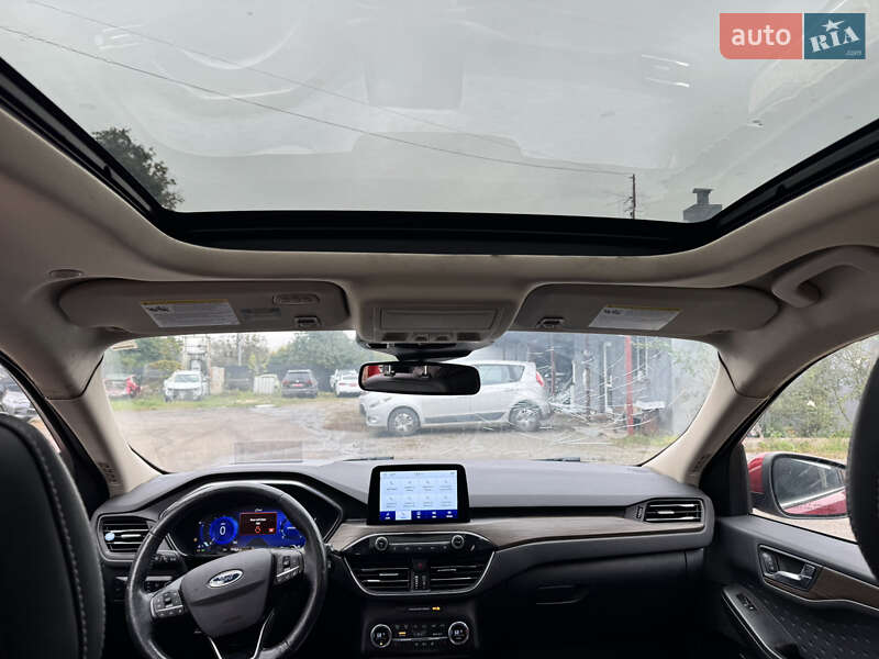 Внедорожник / Кроссовер Ford Escape 2020 в Ровно
