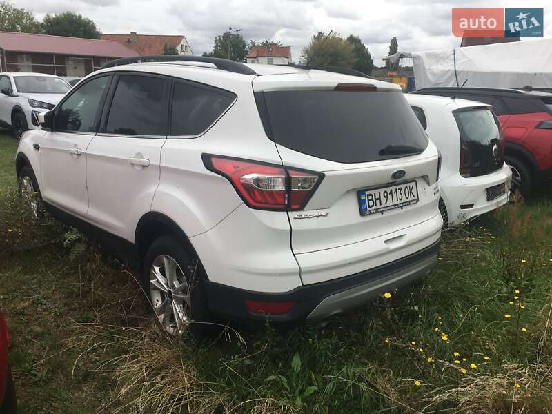 Внедорожник / Кроссовер Ford Escape 2018 в Одессе