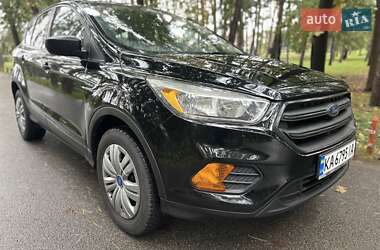 Внедорожник / Кроссовер Ford Escape 2017 в 