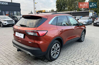Внедорожник / Кроссовер Ford Escape 2019 в 