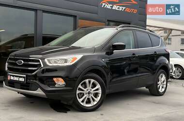 Внедорожник / Кроссовер Ford Escape 2018 в Ровно