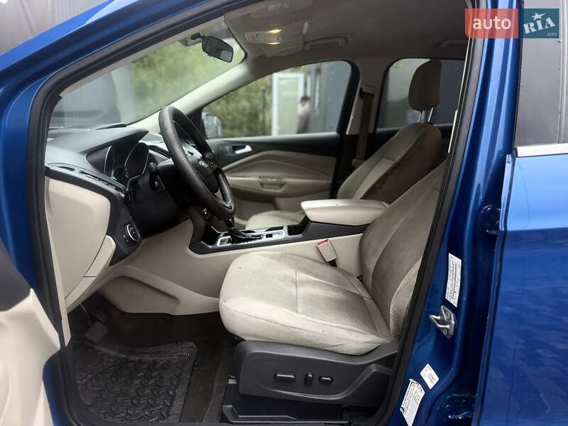 Внедорожник / Кроссовер Ford Escape 2018 в Львове