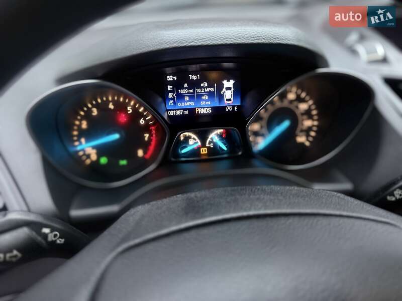 Внедорожник / Кроссовер Ford Escape 2018 в Львове