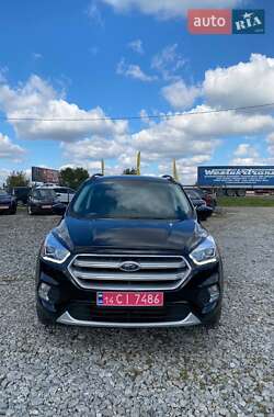 Внедорожник / Кроссовер Ford Escape 2017 в 