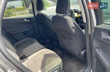 Внедорожник / Кроссовер Ford Escape 2021 в 