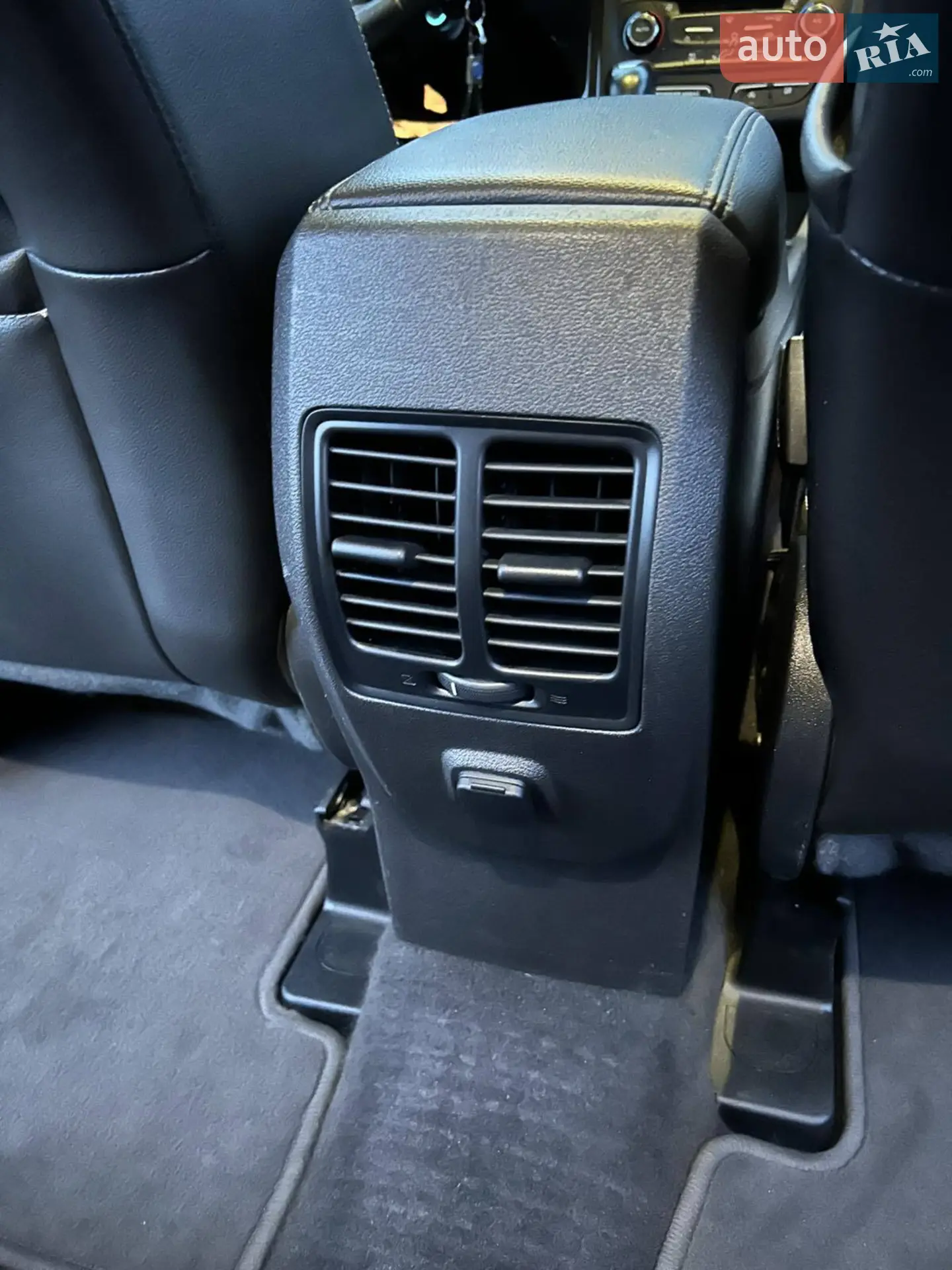 2017 Ford Escape - мініатюра 14
