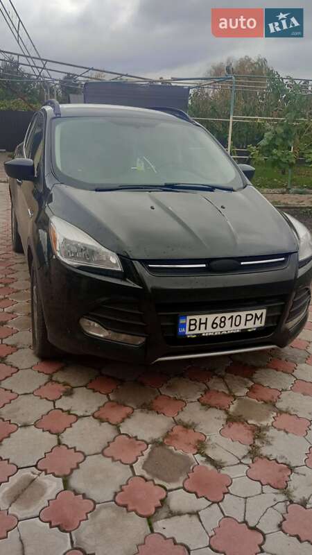 Внедорожник / Кроссовер Ford Escape 2015 в Измаиле