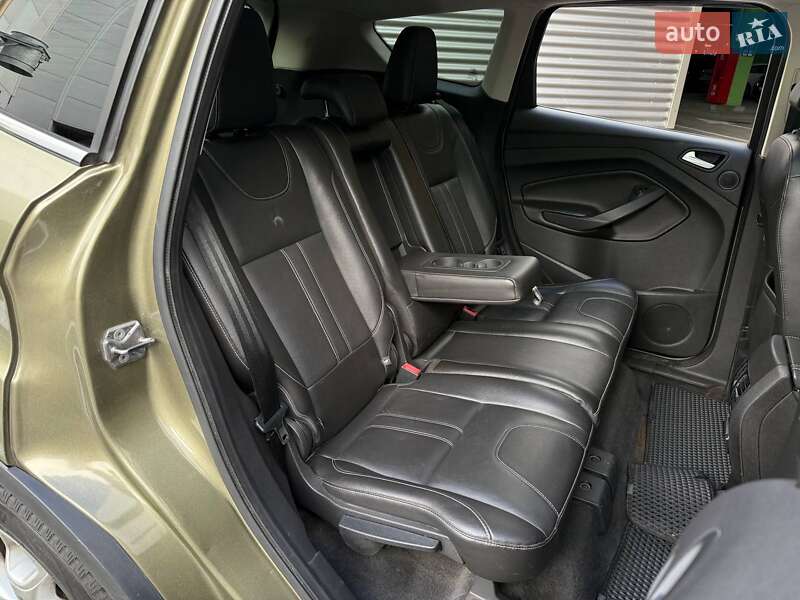 Позашляховик / Кросовер Ford Escape 2013 в Києві