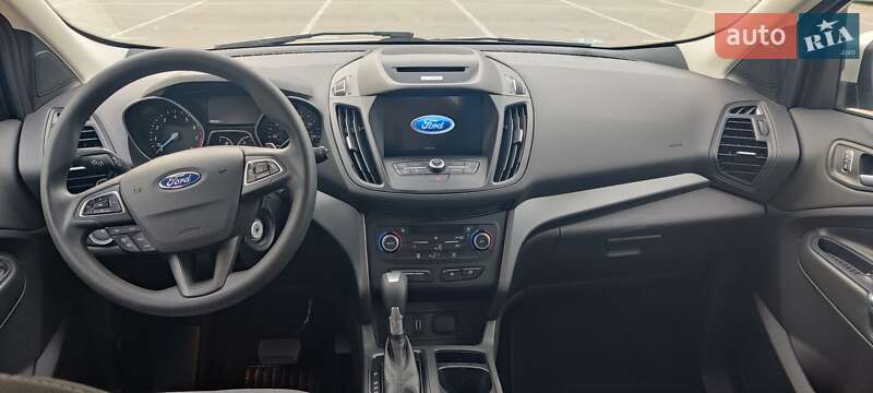 Позашляховик / Кросовер Ford Escape 2017 в Києві