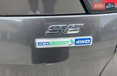Внедорожник / Кроссовер Ford Escape 2016 в 