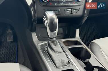 Внедорожник / Кроссовер Ford Escape 2019 в 