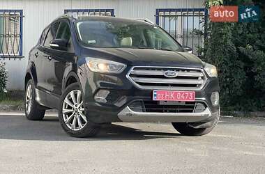 Внедорожник / Кроссовер Ford Escape 2016 в 