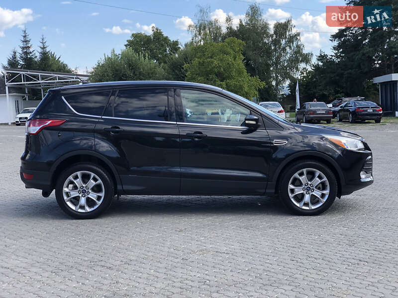 Внедорожник / Кроссовер Ford Escape 2013 в Черновцах