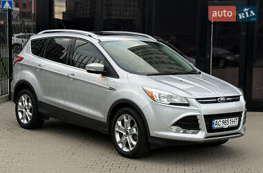 Позашляховик / Кросовер Ford Escape 2013 в 