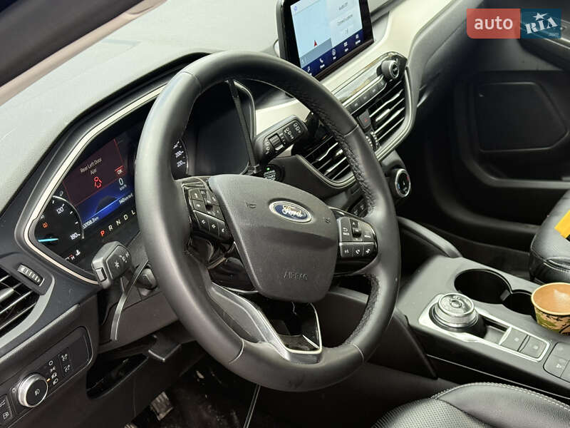 Позашляховик / Кросовер Ford Escape 2022 в Львові