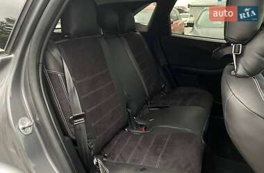 Позашляховик / Кросовер Ford Escape 2022 в 