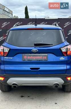 Позашляховик / Кросовер Ford Escape 2017 в 