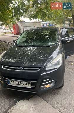 Внедорожник / Кроссовер Ford Escape 2013 в 