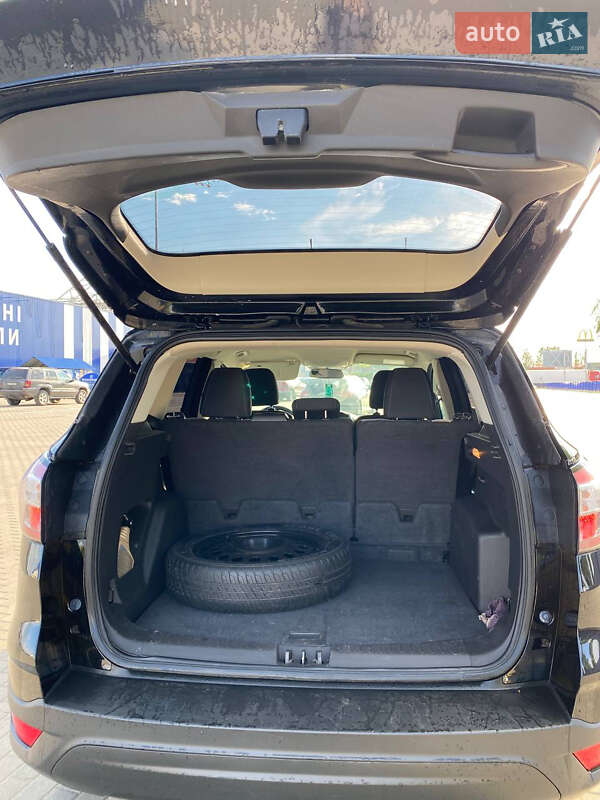 Внедорожник / Кроссовер Ford Escape 2017 в Львове фото 2 Внедорожник / Кроссовер Ford Escape 2017 в Львове