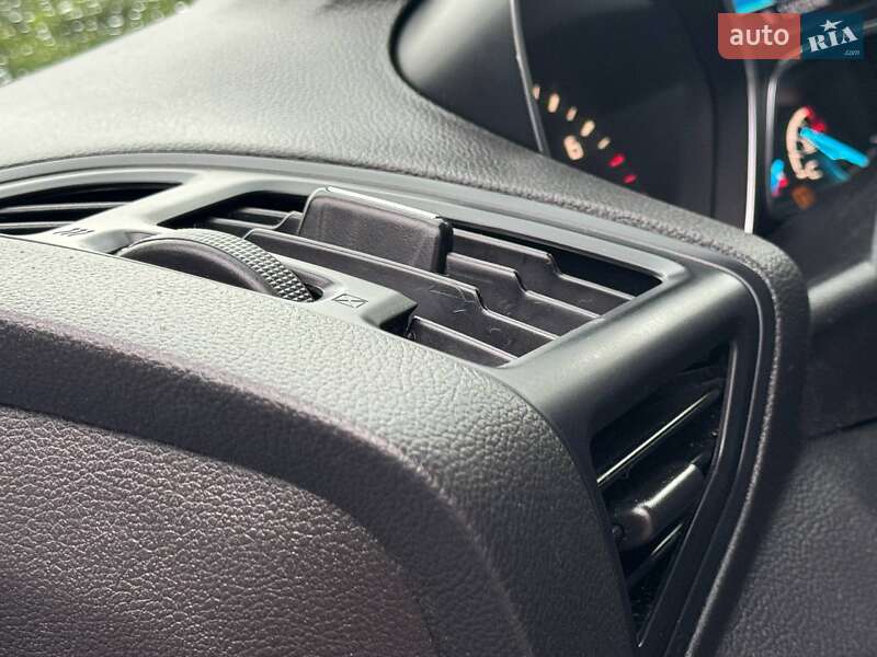 Внедорожник / Кроссовер Ford Escape 2013 в Ахтырке