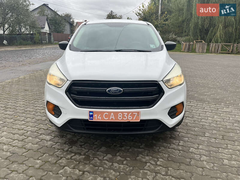 Внедорожник / Кроссовер Ford Escape 2017 в Трускавце