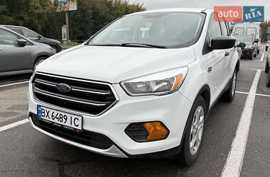 Позашляховик / Кросовер Ford Escape 2019 в  фото 15 Позашляховик / Кросовер Ford Escape 2019 в