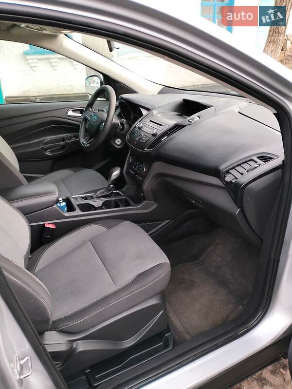 Внедорожник / Кроссовер Ford Escape 2018 в Белой Церкви