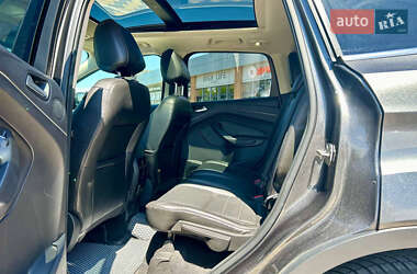 Внедорожник / Кроссовер Ford Escape 2015 в 