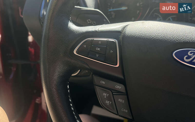 Внедорожник / Кроссовер Ford Escape 2019 в Мукачево