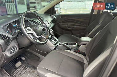 Внедорожник / Кроссовер Ford Escape 2015 в 