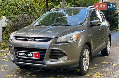 Внедорожник / Кроссовер Ford Escape 2013 в 