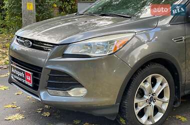 Внедорожник / Кроссовер Ford Escape 2013 в 