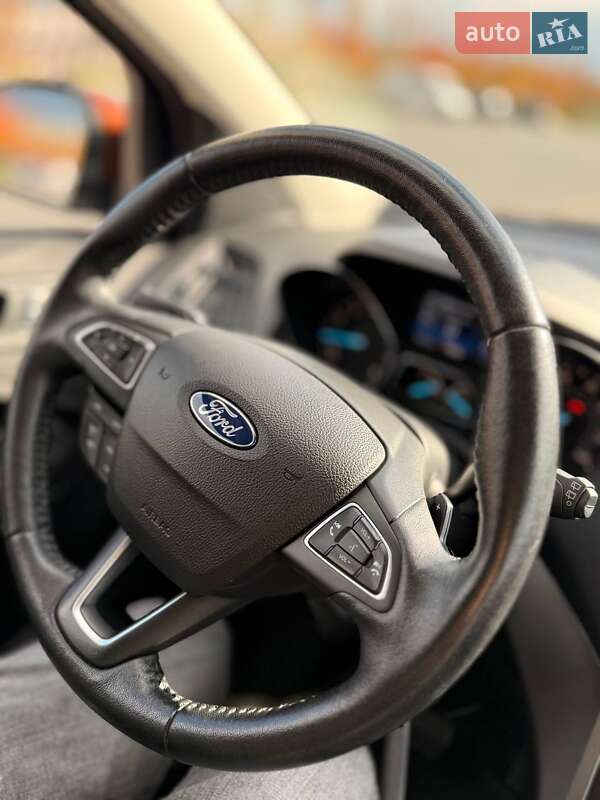 Внедорожник / Кроссовер Ford Escape 2016 в Одессе фото 7 Внедорожник / Кроссовер Ford Escape 2016 в Одессе