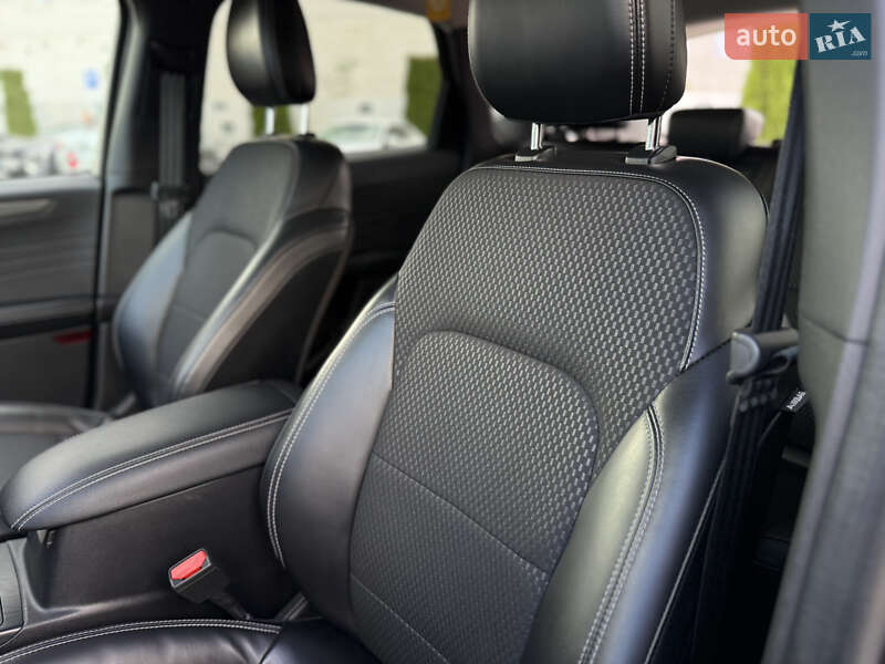 Позашляховик / Кросовер Ford Escape 2023 в Києві