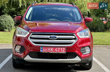 Позашляховик / Кросовер Ford Escape 2018 в 