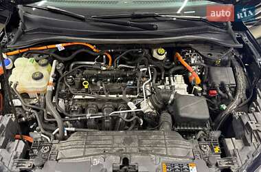 Внедорожник / Кроссовер Ford Escape 2023 в 