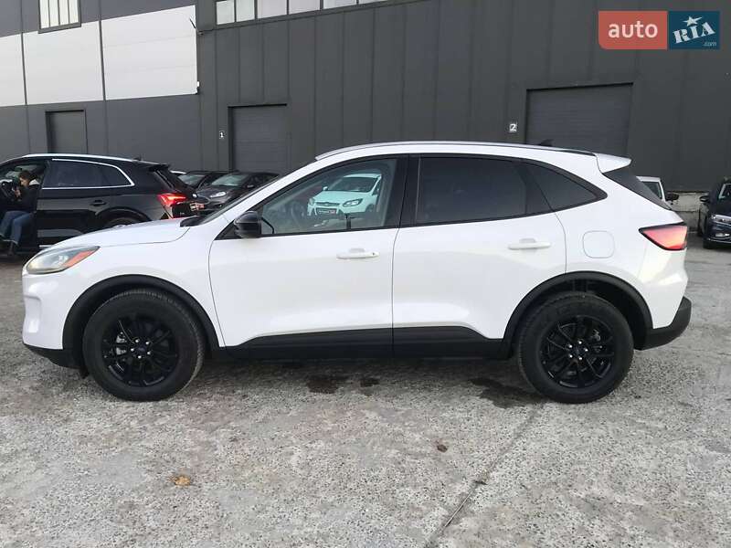 Внедорожник / Кроссовер Ford Escape 2019 в Львове