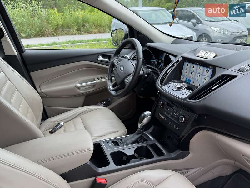 Внедорожник / Кроссовер Ford Escape 2019 в Дрогобыче