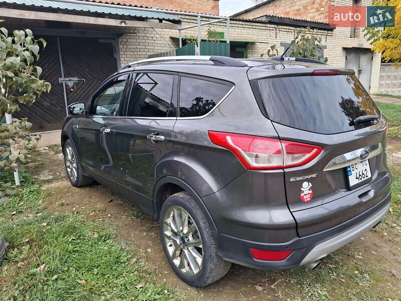 Внедорожник / Кроссовер Ford Escape 2015 в Самборе