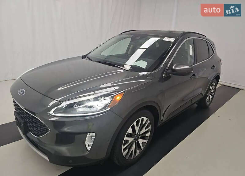 Позашляховик / Кросовер Ford Escape 2020 в 