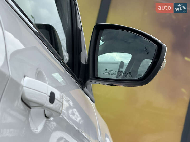 Позашляховик / Кросовер Ford Escape 2015 в Стрию