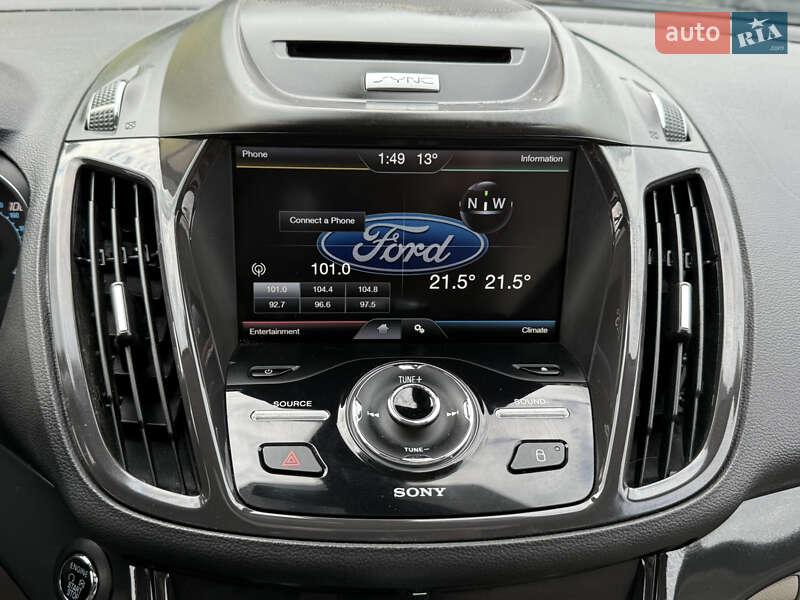 Позашляховик / Кросовер Ford Escape 2015 в Стрию