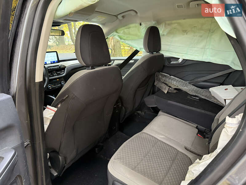 Позашляховик / Кросовер Ford Escape 2021 в Тернополі