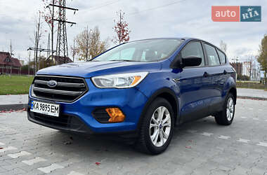 Позашляховик / Кросовер Ford Escape 2017 в Ірпені