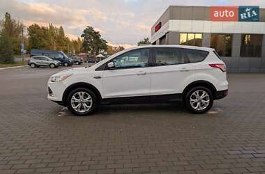 Позашляховик / Кросовер Ford Escape 2014 в 