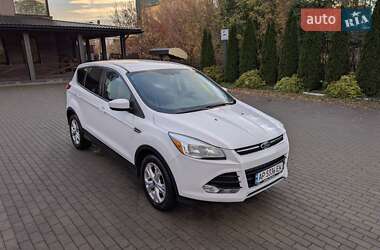 Позашляховик / Кросовер Ford Escape 2014 в 